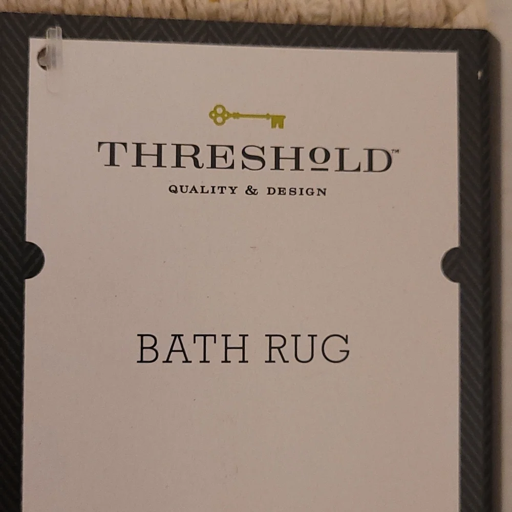 NWT Threshold Bath Rug